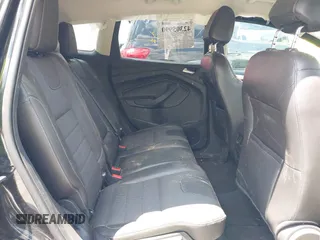 2013 Ford Escape Titanium с VIN 1FMCU9J97DUB91431, выставлен на аукционе IAAI как лот 42305990 с пробегом 166 464 миль миль и . История ставок и продаж доступна на DreamBid. Изображение 8.