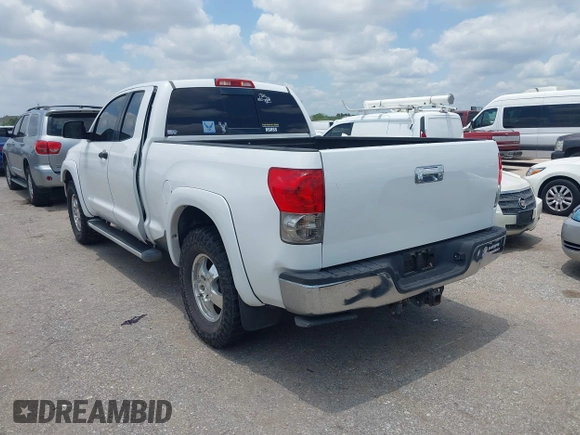 2008 Toyota Tundra z VIN 5TFRV54138X064884, wystawiony jako IAAI lot #42375615 z przebiegiem 230 661 mil mil oraz . Historia ofert i sprzedaży dostępna na DreamBid. Obrazek 3.