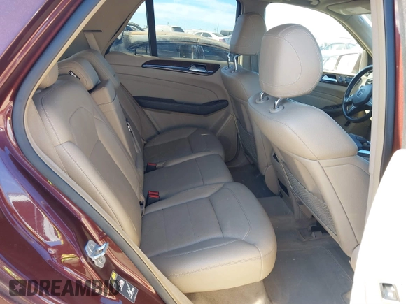 2013 Mercedes-Benz M 350 z VIN 4JGDA5JB8DA156861, wystawiony jako IAAI lot #41226337 z przebiegiem 116 299 mil mil oraz . Historia ofert i sprzedaży dostępna na DreamBid. Obrazek 8.