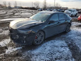2018 Acura TLX w/Advance Pkg with VIN 19UUB3F83JA802453, listed as a Copart auction lot 82963924 with 146,404 mi miles and Salvage Title. Bid and sale history available at carsss.com. Image 1.