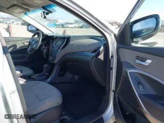 2016 Hyundai Santa Fe Sport with VIN 5XYZU3LB5GG353610, listed as a IAAI auction lot 41591552 with NaN miles. Bid and sale history available at carsss.com. Image 5.