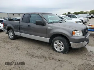 2004 Ford F-150 XL with VIN 1FTPX12534FA03700, listed as a Copart auction lot 73039094 with Not Provided miles and Clean Title. Bid and sale history available at carsss.com. Image 4.