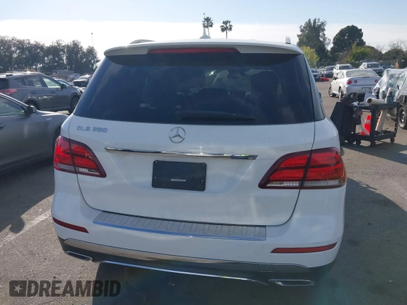 2018 Mercedes-Benz GLE 350 z VIN 4JGDA5JBXJB107506, wystawiony jako IAAI lot #41688362 z przebiegiem 94 104 mil mil oraz . Historia ofert i sprzedaży dostępna na DreamBid. Obrazek 16.