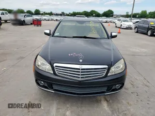 2008 Mercedes-Benz C 300 Sport z VIN WDDGF54X18R010552, wystawiony jako Copart lot #55725885 z przebiegiem 235 274 mil mil oraz Szkoda całkowita • Salvage title. Historia ofert i sprzedaży dostępna na DreamBid. Obrazek 5.