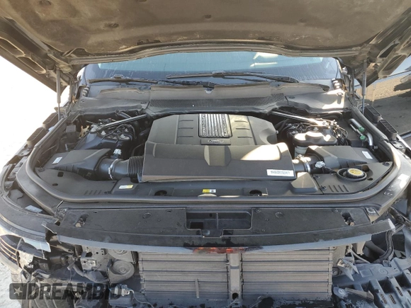 2019 Land Rover Range Rover with VIN SALGS2RE4KA541142, listed as a Copart auction lot 47006935 with 80,142 mi miles and Salvage title. Bid and sale history available at DreamBid. Image 12.