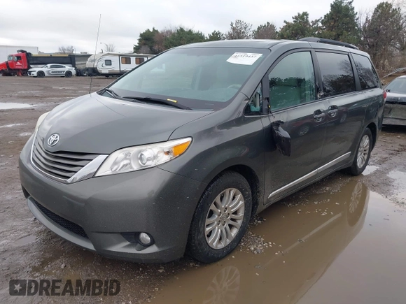 2013 Toyota Sienna XLE AAS с VIN 5TDYK3DC8DS375852, выставлен на аукционе IAAI как лот 41519437 с пробегом 91 828 миль миль и . История ставок и продаж доступна на DreamBid. Изображение 17.