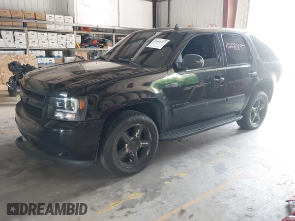 2007 Chevrolet Tahoe LT z VIN 1GNFK13087R105226, wystawiony jako IAAI lot #42580197 z przebiegiem 230 762 mil mil oraz . Historia ofert i sprzedaży dostępna na DreamBid. Obrazek 2.