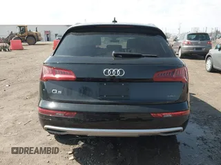 2020 Audi Q5 Premium with VIN WA1ANAFY3L2082513, listed as a IAAI auction lot 41912993 with 7,958 mi miles. Bid and sale history available at carsss.com. Image 17.