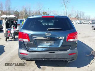 2011 Kia Sorento LX with VIN 5XYKT3A1XBG158819, listed as a IAAI auction lot 41665390 with 120,570 mi miles. Bid and sale history available at carsss.com. Image 16.