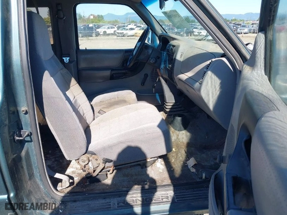 1996 Ford Ranger XL with VIN 1FTCR14A3TPA58983, listed as a IAAI auction lot 42065309 with 120,481 mi miles. Bid and sale history available at carsss.com. Image 5.