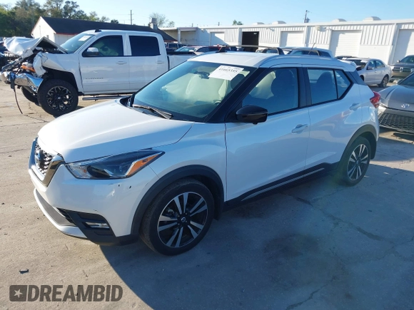 2019 Nissan Kicks S with VIN 3N1CP5CU4KL477933, listed as a IAAI auction lot 41665355 with 54,782 mi miles. Bid and sale history available at carsss.com. Image 18.