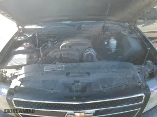 2009 Chevrolet Suburban LT w/2LT with VIN 1GNFC26069R297182, listed as a Copart auction lot 84915294 with 221,946 mi miles and Salvage Title. Bid and sale history available at carsss.com. Image 14.