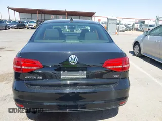 2015 Volkswagen Jetta SE z VIN 3VWD17AJ8FM418758, wystawiony jako IAAI lot #42449833 z przebiegiem 146 618 mil mil oraz . Historia ofert i sprzedaży dostępna na DreamBid. Obrazek 16.
