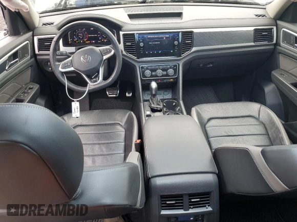2022 Volkswagen Atlas SEL Premium R-Line with VIN 1V2FR2CA2NC519295, listed as a Copart auction lot 48591095 with 38,002 mi miles and Salvage title. Bid and sale history available at DreamBid. Image 8.