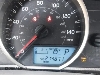 2014 Toyota RAV4 LE with VIN JTMZFREVXED034316, listed as a IAAI auction lot 42610135 with 214,871 mi miles and . Bid and sale history available at DreamBid. Image 16.
