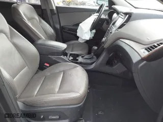 2017 Hyundai Santa Fe XL Luxury with VIN KM8SNDHF3HU178057, listed as a IAAI auction lot 41544921 with 122,431 mi miles. Bid and sale history available at carsss.com. Image 5.