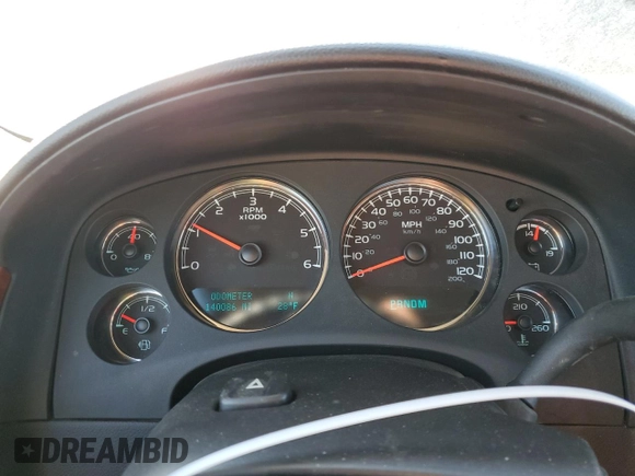 2013 GMC Sierra 1500 SLT with VIN 3GTP2WE73DG367638, listed as a Copart auction lot 52028535 with 140,086 mi miles and Salvage title. Bid and sale history available at DreamBid. Image 9.