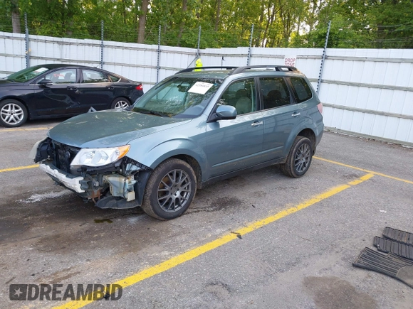 2010 Subaru Forester X Premium с VIN JF2SH6CC3AG759729, выставлен на аукционе IAAI как лот 42384835 с пробегом 226 954 миль миль и . История ставок и продаж доступна на DreamBid. Изображение 18.