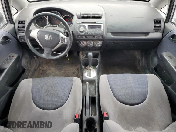 2008 Honda Fit с VIN JHMGD38488S807537, выставлен на аукционе Copart как лот 56528775 с пробегом 179 653 миль миль и Чистый • Clean title. История ставок и продаж доступна на DreamBid. Изображение 8.