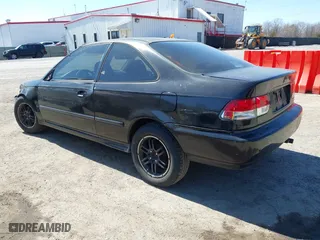 1997 Honda Civic EX with VIN 1HGEJ8245VL054080, listed as a IAAI auction lot 41880386 with 286,568 mi miles. Bid and sale history available at carsss.com. Image 3.