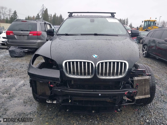 2014 BMW X6 50i with VIN 5UXFG8C57EL593257, listed as a IAAI auction lot 41655486 with 128,292 mi miles. Bid and sale history available at carsss.com. Image 13.