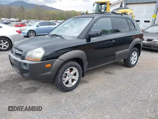 2009 Hyundai Tucson Limited with VIN KM8JN12D59U982332, listed as a IAAI auction lot 42044446 with 172,215 mi miles. Bid and sale history available at carsss.com. Image 2.