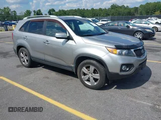 2013 Kia Sorento EX with VIN 5XYKU3A64DG378601, listed as a IAAI auction lot 42621677 with 170,560 mi miles and . Bid and sale history available at DreamBid. Image 1.