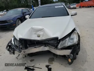 2011 Mercedes-Benz E 350 with VIN WDDKJ5GB5BF085434, listed as a Copart auction lot 55985565 with 169,351 mi miles and Salvage Title. Bid and sale history available at DreamBid. Image 5.