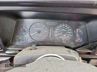 1996 Dodge 1500 z VIN 3B7HF13Z2TG185637, wystawiony jako Copart lot #61014135 z przebiegiem 191 810 mil mil oraz Szkoda całkowita • Salvage title. Historia ofert i sprzedaży dostępna na DreamBid. Obrazek 9.