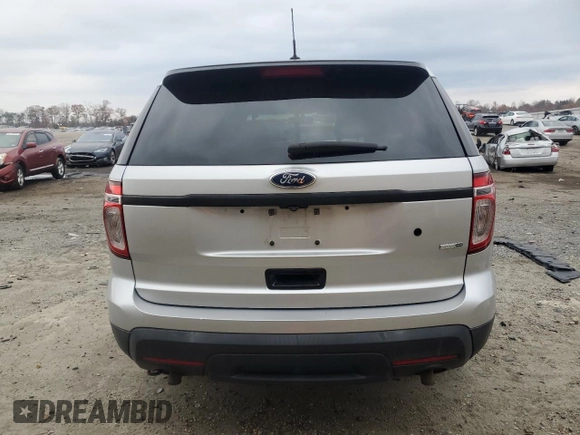 2015 Ford Utility Police Interceptor with VIN 1FM5K8AR6FGC16586, listed as a Copart auction lot 77998884 with 139,563 mi miles and Salvage Title. Bid and sale history available at carsss.com. Image 6.