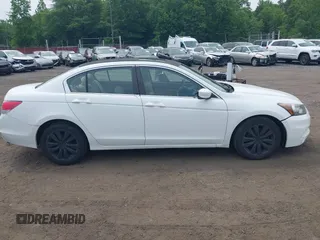 2011 Honda Accord EX с VIN 1HGCP2F74BA094455, выставлен на аукционе IAAI как лот 42504711 с пробегом 130 250 миль миль и . История ставок и продаж доступна на DreamBid. Изображение 13.