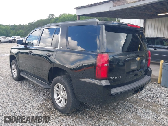 2015 Chevrolet Tahoe LS с VIN 1GNSCAKC5FR101933, выставлен на аукционе IAAI как лот 42242415 с пробегом 185 191 миль миль и . История ставок и продаж доступна на DreamBid. Изображение 3.