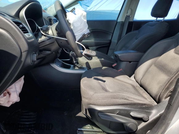 2018 Jeep Compass Sport with VIN 3C4NJCAB4JT182472, listed as a Copart auction lot 50085455 with 53,266 mi miles and Salvage Title. Bid and sale history available at carsss.com. Image 7.