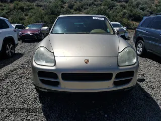 2004 Porsche Cayenne S z VIN WP1AB29P94LA75826, wystawiony jako Copart lot #57920545 z przebiegiem 193 245 mil mil oraz Szkody całkowita. Historia ofert i sprzedaży dostępna na DreamBid. Obrazek 5.
