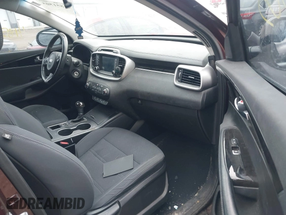 2017 Kia Sorento LX with VIN 5XYPG4A37HG217416, listed as a IAAI auction lot 41851505 with 109,140 mi miles and . Bid and sale history available at carsss.com. Image 5.