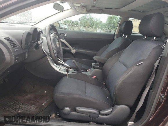 2010 Scion tC z VIN JTKDE3B79A0309636, wystawiony jako Copart lot #58693935 z przebiegiem 153 413 mil mil oraz Czysty tytuł • Clean title. Historia ofert i sprzedaży dostępna na DreamBid. Obrazek 7.