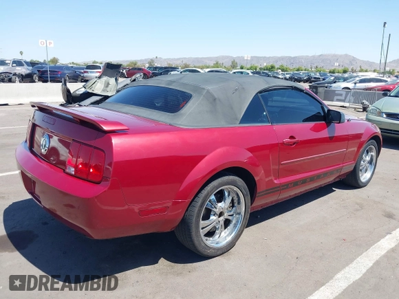 2005 Ford Mustang Deluxe with VIN 1ZVFT84N455197638, listed as a IAAI auction lot 42685049 with 177,405 mi miles and . Bid and sale history available at DreamBid. Image 4.