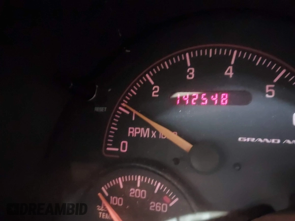 2005 Pontiac Grand Am GT with VIN 1G2NW12E85M140434, listed as a IAAI auction lot 41966294 with 142,548 mi miles. Bid and sale history available at carsss.com. Image 15.