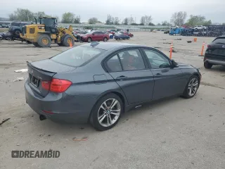 2013 BMW 3 Series 335i xDrive z VIN WBA3B9G57DNR89935, wystawiony jako Copart lot #52589845 z przebiegiem 198 094 mil mil oraz Szkoda całkowita • Salvage title. Historia ofert i sprzedaży dostępna na DreamBid. Obrazek 3.