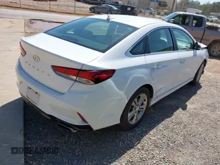 2019 Hyundai Sonata SEL with VIN 5NPE34AF6KH757305, listed as a IAAI auction lot 41860016 with 39,372 mi miles and . Bid and sale history available at DreamBid. Image 4.