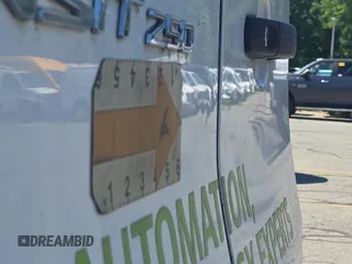 2018 Ford Transit с VIN 1FTYR1YG7JKA30182, выставлен на аукционе IAAI как лот 42774231 с пробегом 103 209 миль миль и . История ставок и продаж доступна на DreamBid. Изображение 35.
