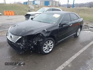 2011 Lexus ES with VIN JTHBK1EG3B2435793, listed as a IAAI auction lot 41171549 with 200,663 mi miles. Bid and sale history available at carsss.com. Image 17.