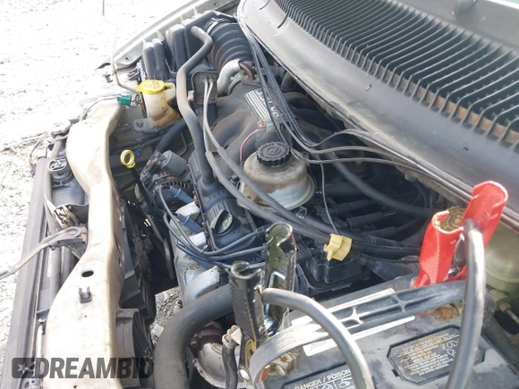 2007 Chrysler Town & Country LX with VIN 2A4GP44R77R191548, listed as a IAAI auction lot 41108692 with 170,981 mi miles and . Bid and sale history available at DreamBid. Image 10.