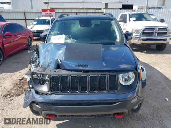 2023 Jeep Renegade Trailhawk with VIN ZACNJDC19PPP70231, listed as a IAAI auction lot 42236217 with 30,880 mi miles and . Bid and sale history available at DreamBid. Image 12.