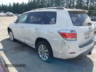 2013 Toyota Highlander Limited z VIN JTEDC3EH5D2013079, wystawiony jako IAAI lot #42479309 z przebiegiem Nie podano mil oraz . Historia ofert i sprzedaży dostępna na DreamBid. Obrazek 3.