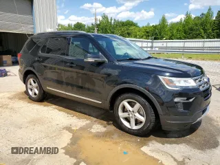 2018 Ford Explorer XLT with VIN 1FM5K7D82JGB94480, listed as a Copart auction lot 55588825 with 98,901 mi miles and Salvage title. Bid and sale history available at DreamBid. Image 4.