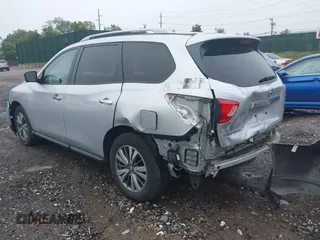 2019 Nissan Pathfinder SV with VIN 5N1DR2MM2KC621799, listed as a IAAI auction lot 42485711 with 63,973 mi miles and . Bid and sale history available at DreamBid. Image 3.