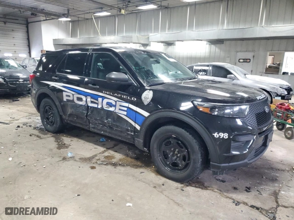 2022 Ford Police Interceptor Utility with VIN 1FM5K8ABXNGB59360, listed as a Copart auction lot 44747025 with 58,260 mi miles and Salvage Title. Bid and sale history available at carsss.com. Image 4.