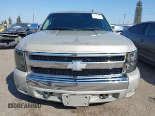 2007 Chevrolet Silverado 1500 LS with VIN 3GCEC13C87G516170, listed as a IAAI auction lot 42163134 with 185,591 mi miles and . Bid and sale history available at DreamBid. Image 13.