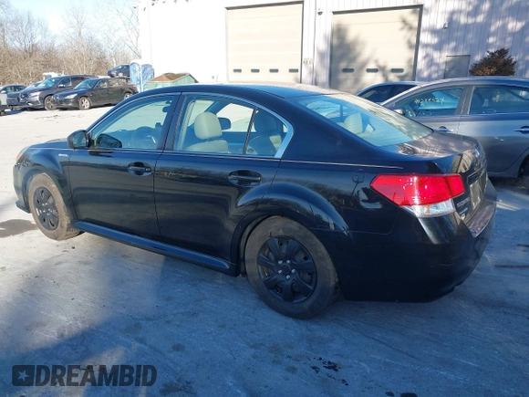 2013 Subaru Legacy 2.5i z VIN 4S3BMBA60D3026033, wystawiony jako IAAI lot #41292503 z przebiegiem 162 948 mil mil oraz . Historia ofert i sprzedaży dostępna na DreamBid. Obrazek 3.